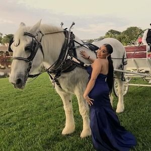 Meet your Posher, Jasmine